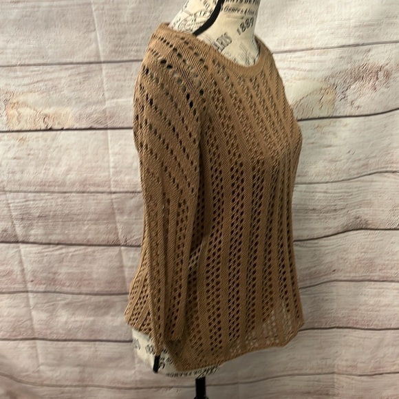 Joseph Ribkoff Tiger’s Eye Knit Top & Cami NWT Perforated Design Size Small - Picture 5 of 12